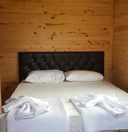 Olympos Wood House Ξενοδοχείο *